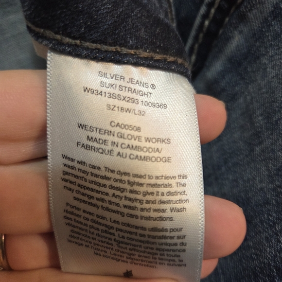Silver Jeans Suki Size 18 Mid Rise Straight Leg Slightly Distressed - Picture 4 of 13